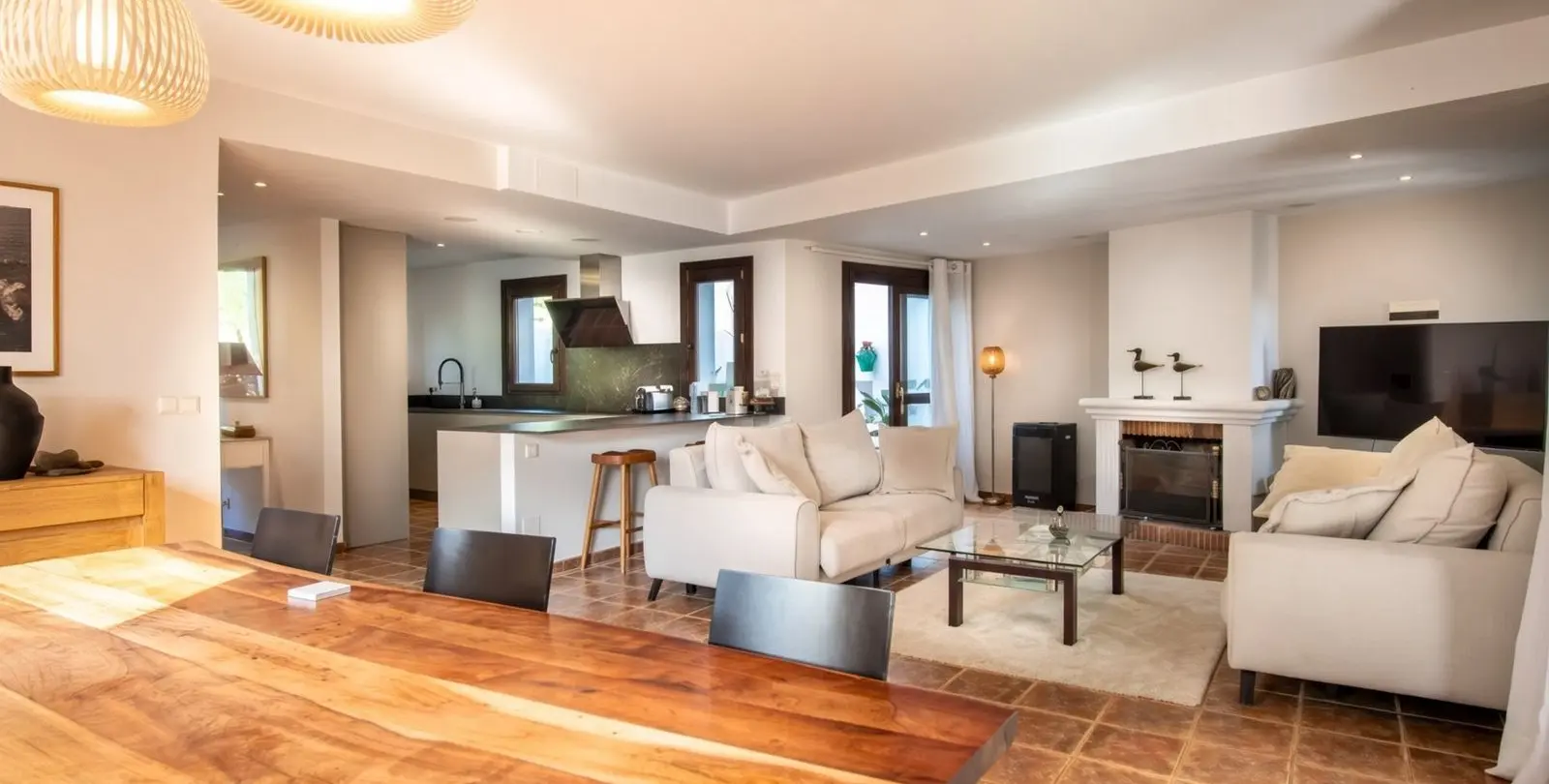 Venta de casa pareada en El Paraiso 2