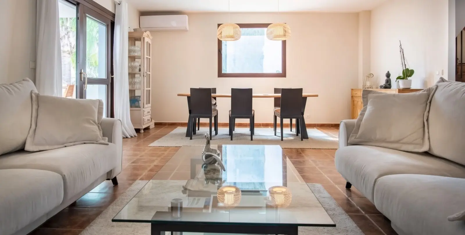 Venta de casa pareada en El Paraiso 4