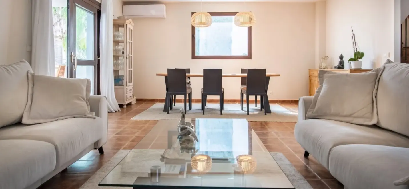 Venta de casa pareada en El Paraiso 3