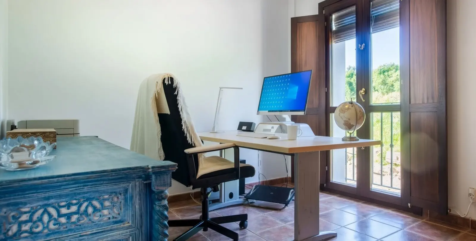 Venta de casa pareada en El Paraiso 13