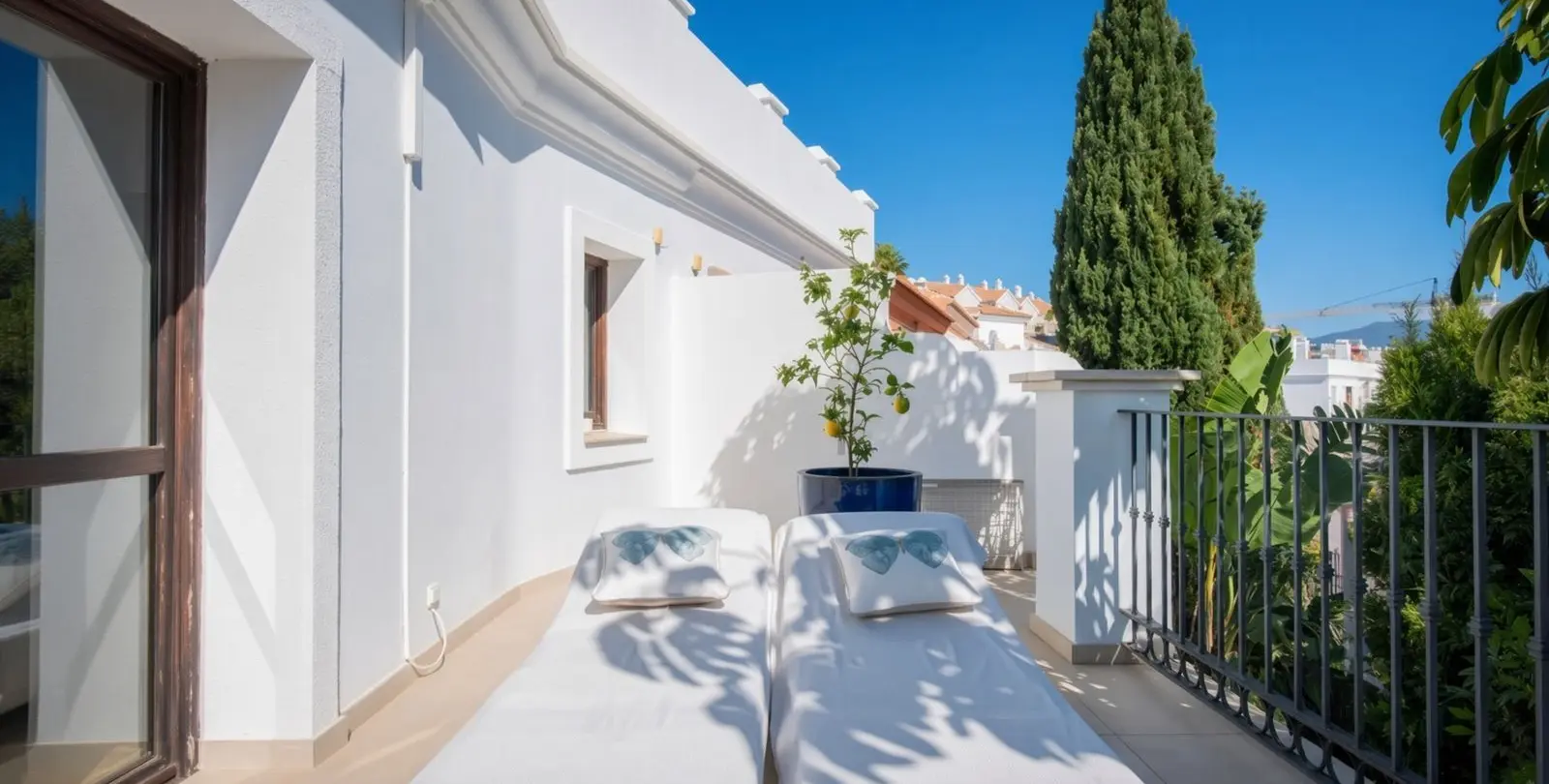 Venta de casa pareada en El Paraiso 19