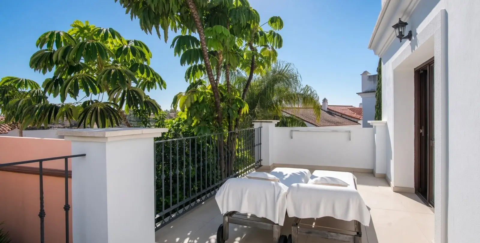 Venta de casa pareada en El Paraiso 20