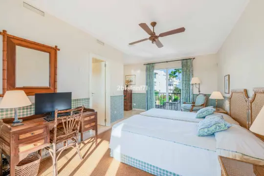 Image 21 thumb
