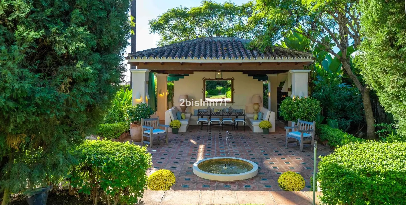 Venta de villa independiente en Elviria 34