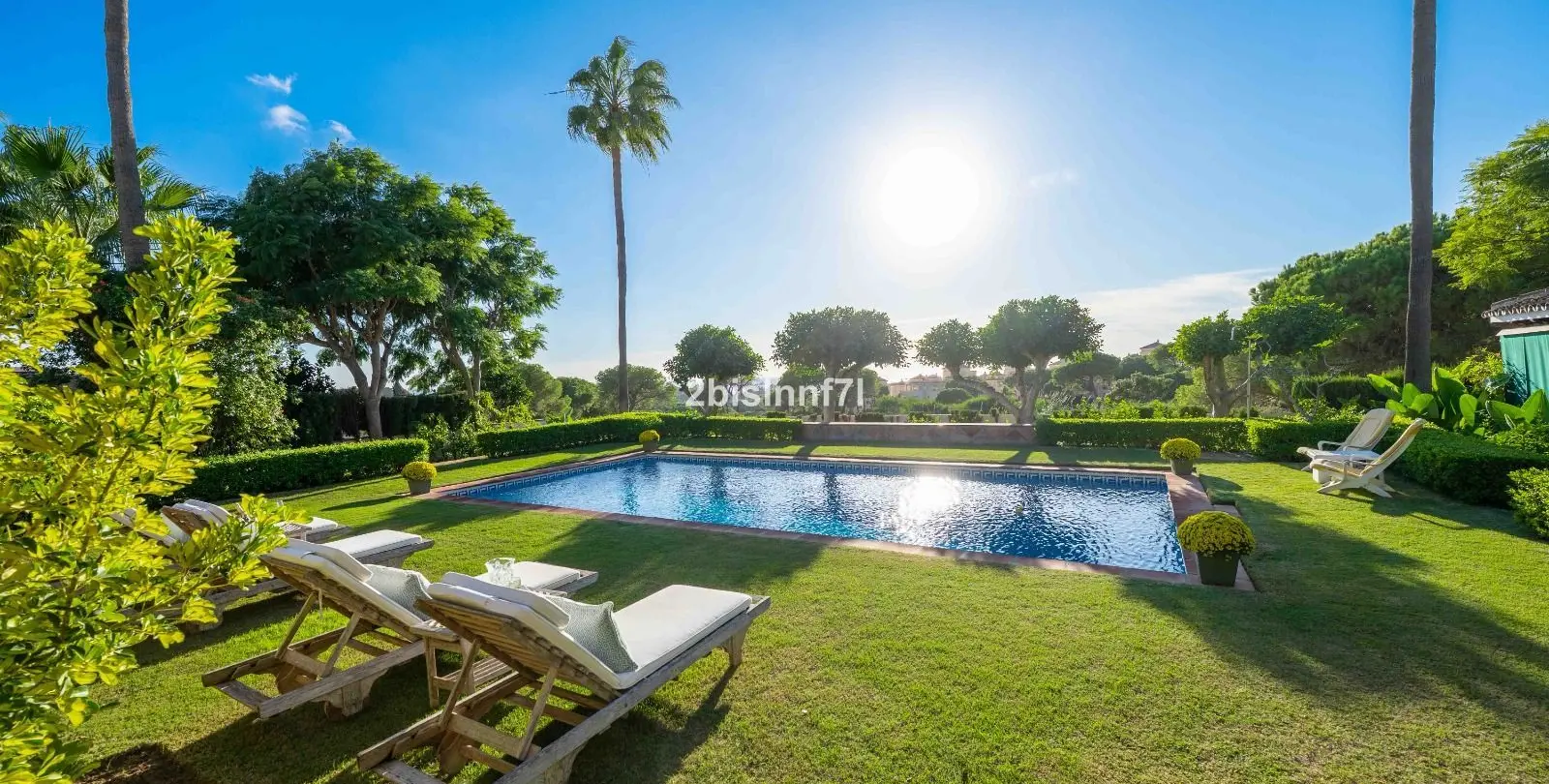Venta de villa independiente en Elviria 38