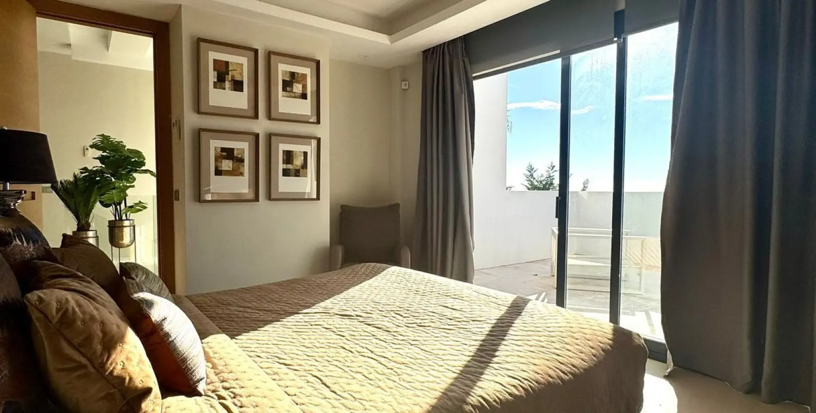 Venta de villa independiente en Marbella 6