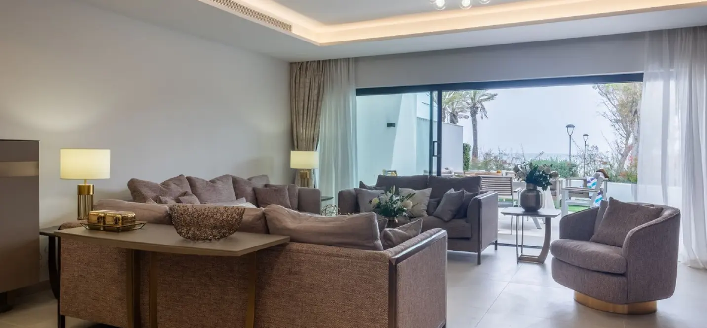 Long-term rent of townhouse in Estepona 1