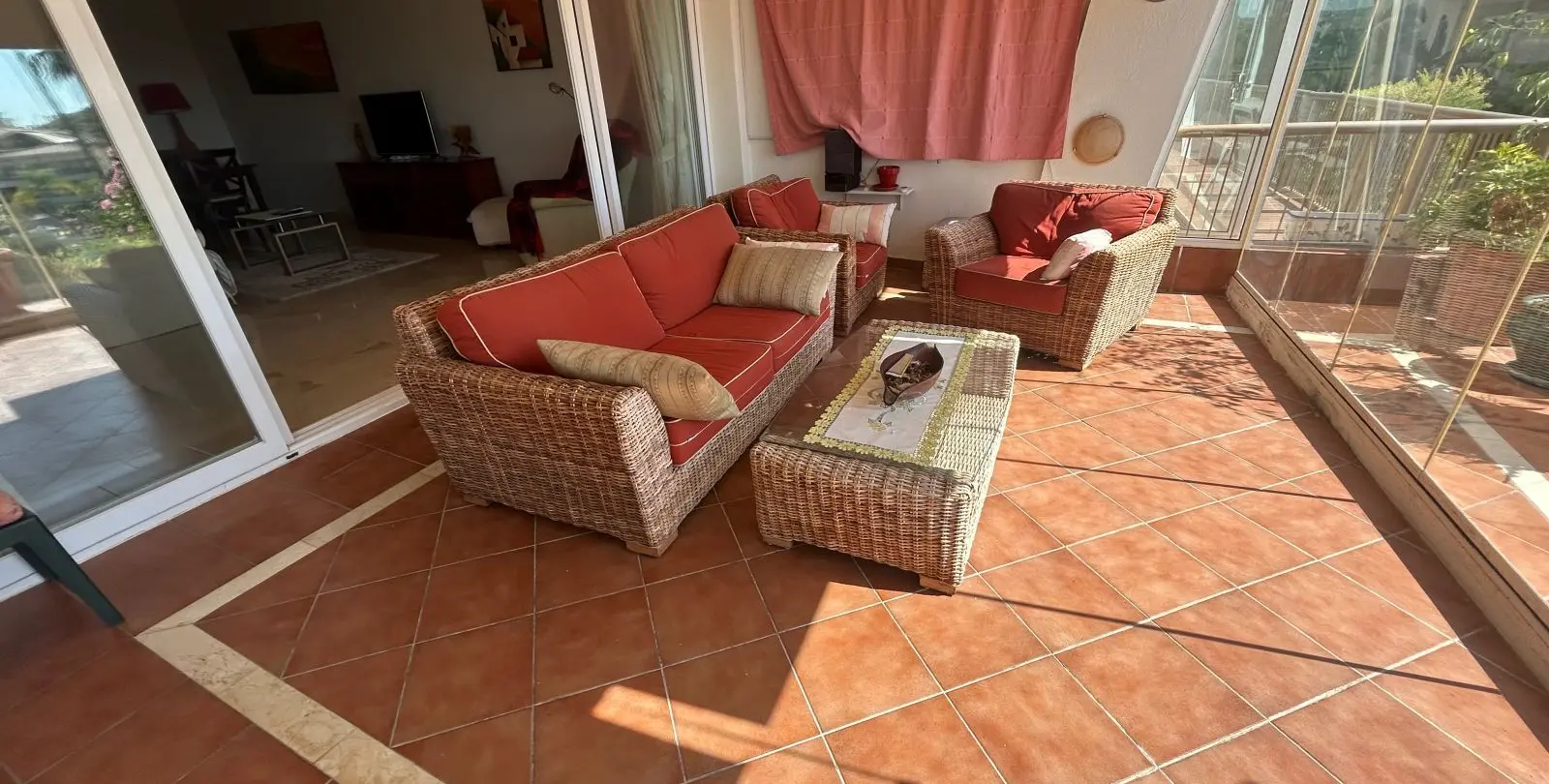 Продажа апартаментов на первом этаже в Riviera del Sol 11