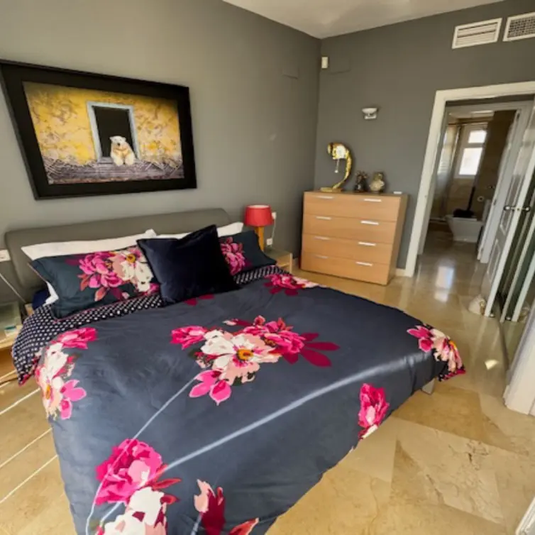 Sale of penthouse in Riviera del Sol