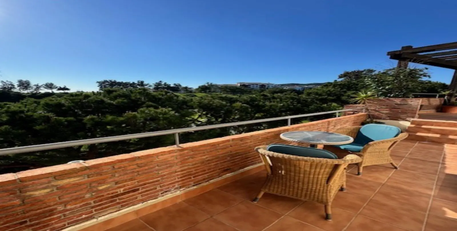 Sale of penthouse in Riviera del Sol 15