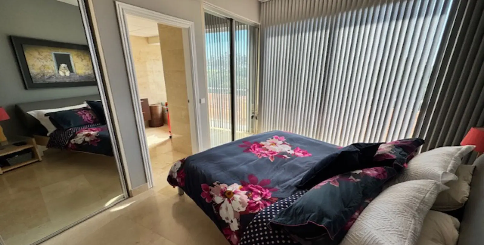 Sale of penthouse in Riviera del Sol 17