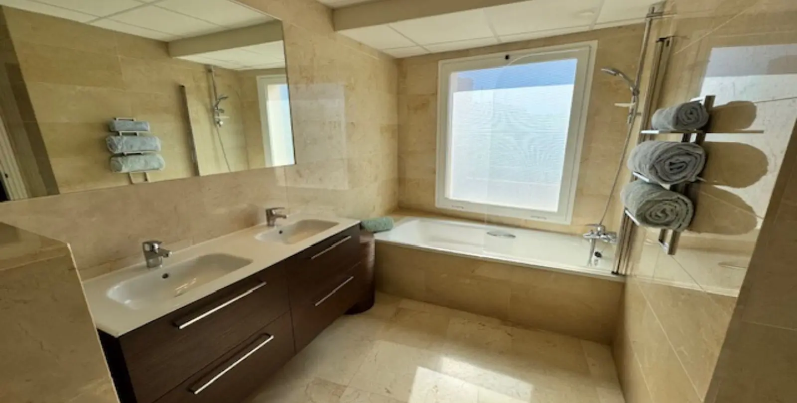 Sale of penthouse in Riviera del Sol 20