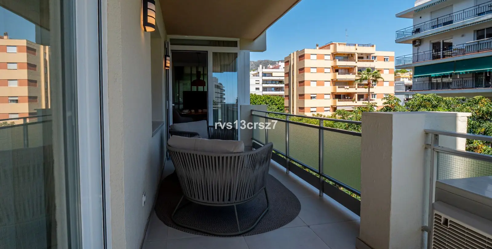 Venta de apartamento en planta media en Marbella 15