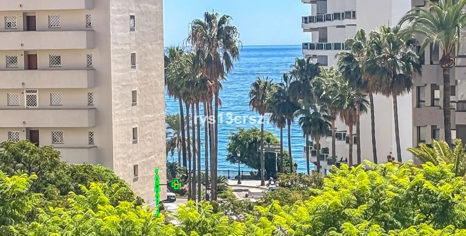 Venta de apartamento en planta media en Marbella 26