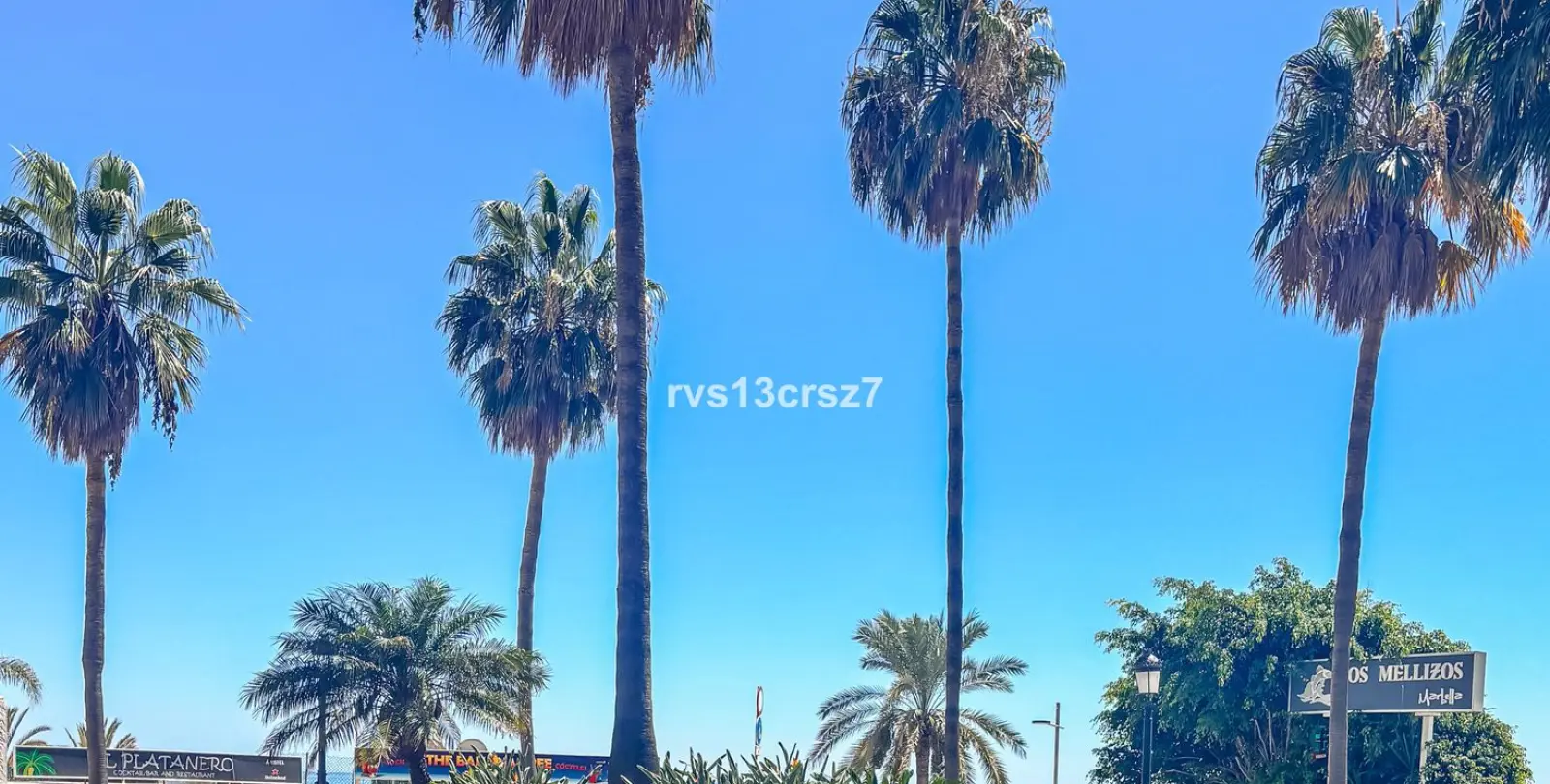 Venta de apartamento en planta media en Marbella 27