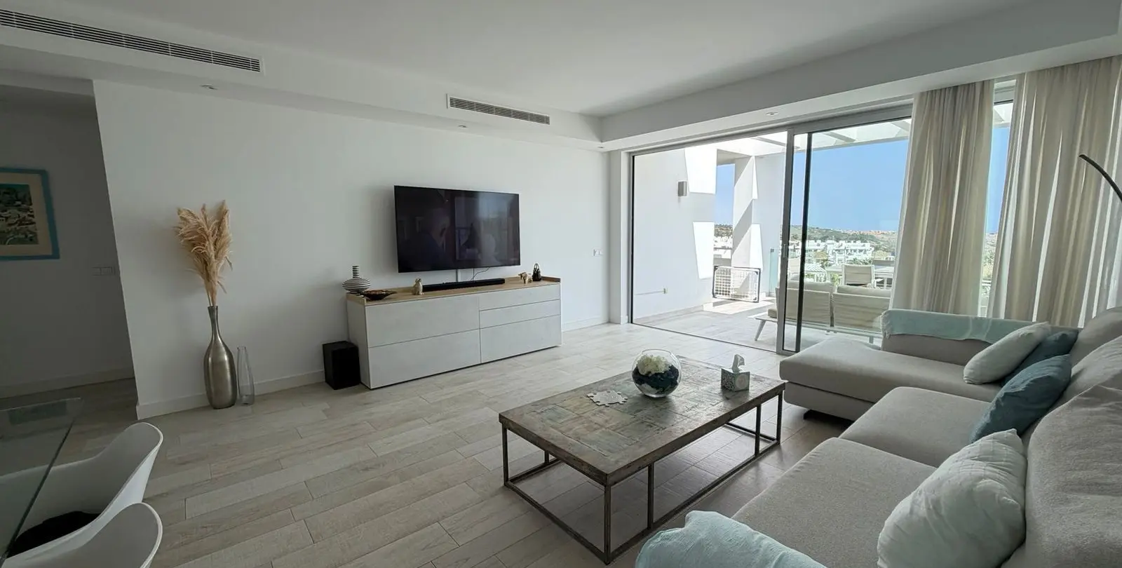 Venta de apartamento en planta media en Casares 5