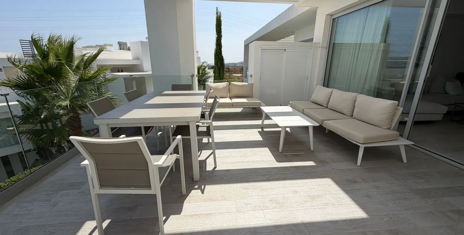 Venta de apartamento en planta media en Casares 17
