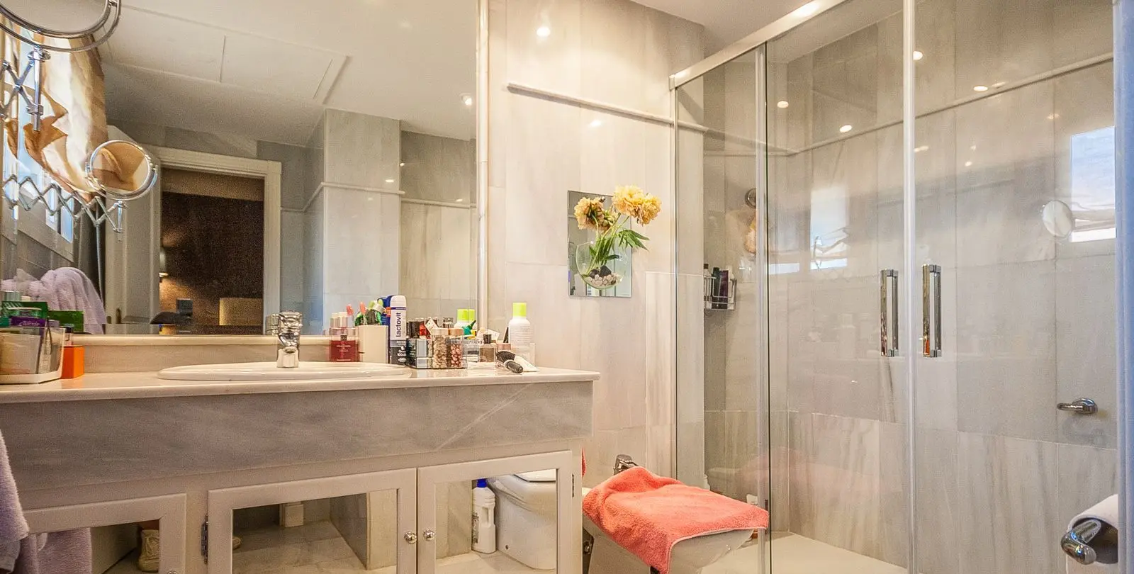 Venta de apartamento en planta media en Elviria 5