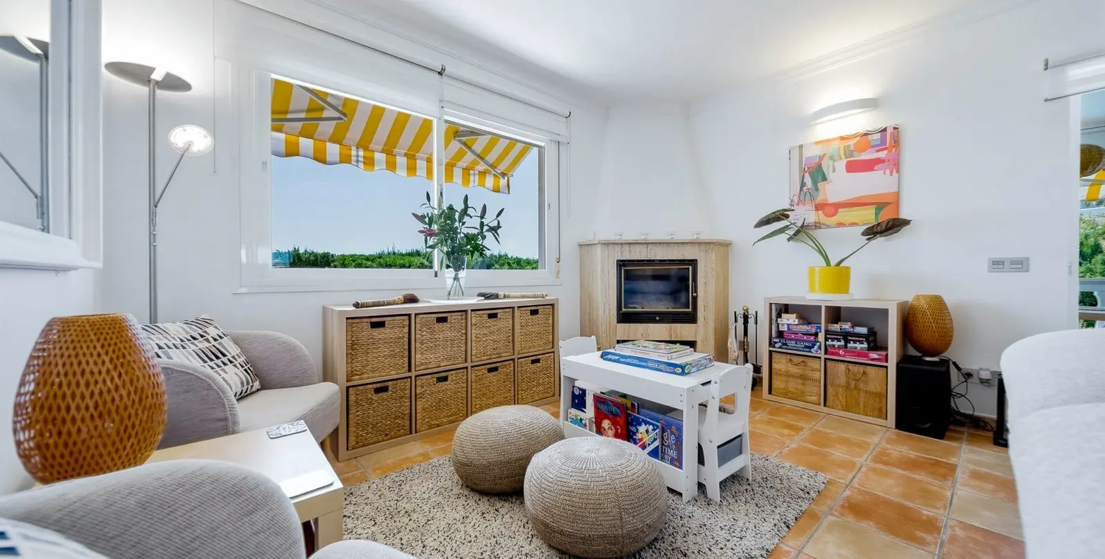 Sale of detached villa in El Chaparral 7