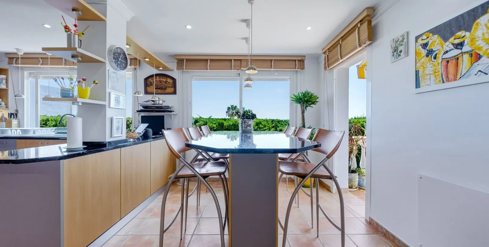 Sale of detached villa in El Chaparral 14
