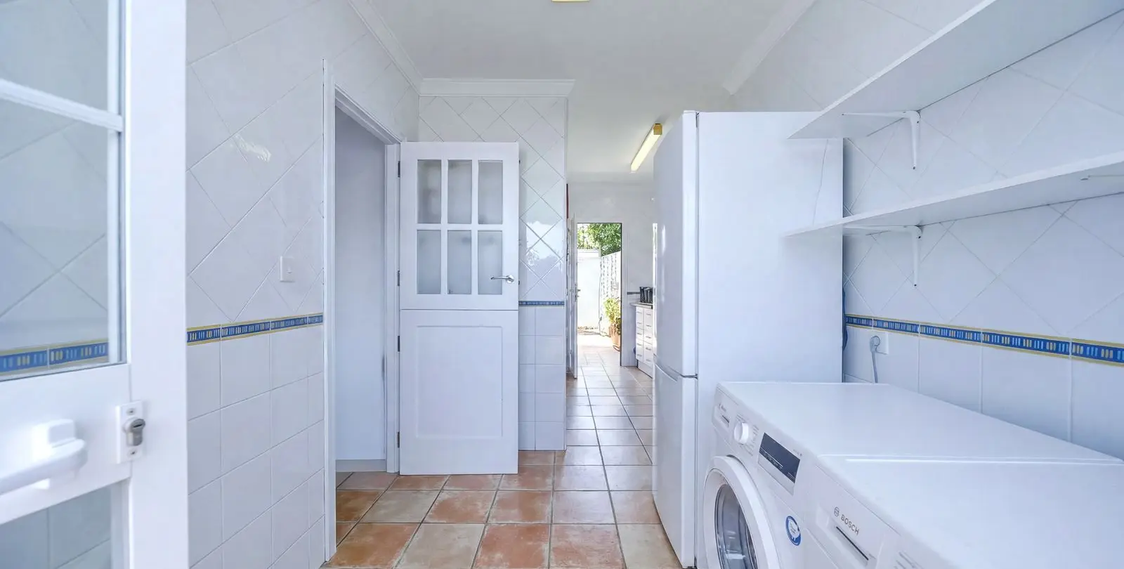 Sale of detached villa in El Chaparral 15