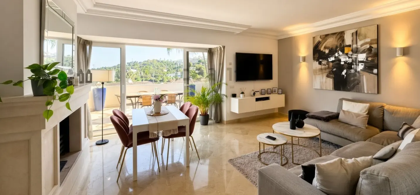 Sale of penthouse in Nueva Andalucía 2
