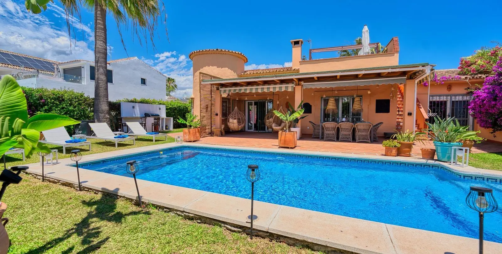 Venta de villa independiente en El Rosario 2