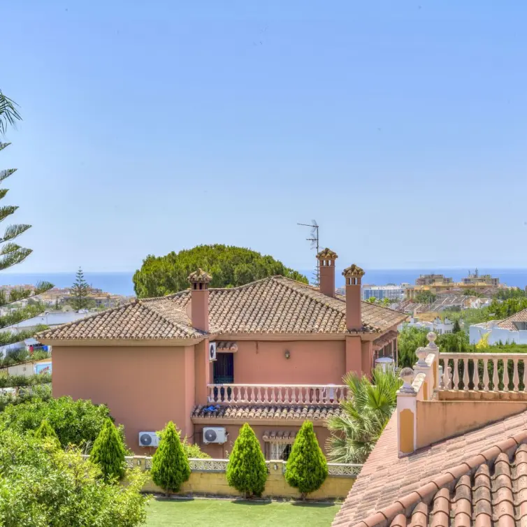 Venta de villa independiente en Marbella