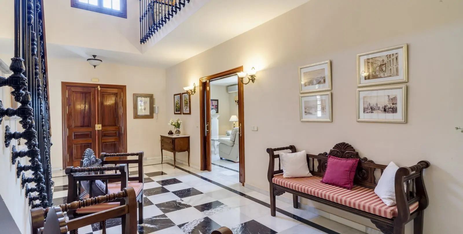 Venta de villa independiente en Marbella 10