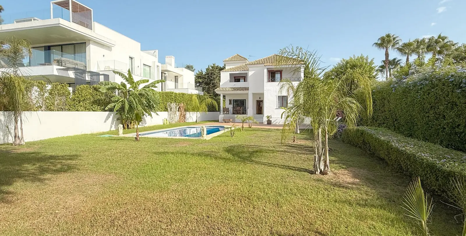 Venta de villa independiente en Guadalmina Baja 2