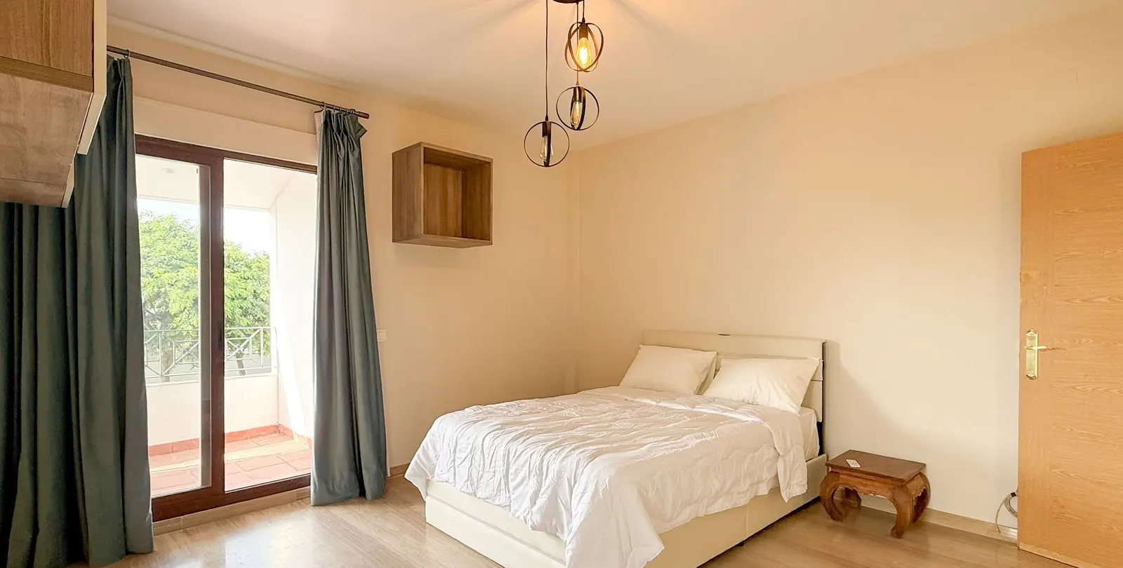 Venta de villa independiente en Guadalmina Baja 18