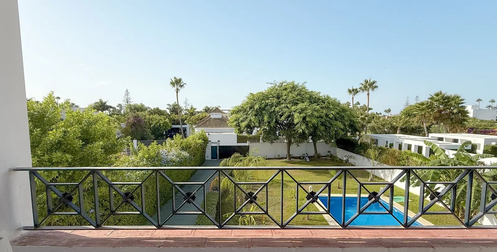 Venta de villa independiente en Guadalmina Baja 21