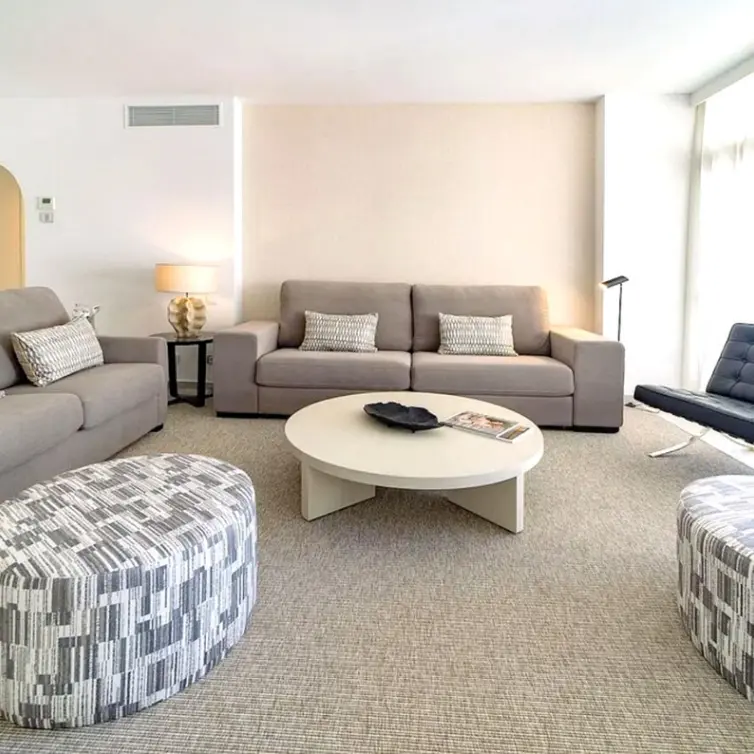 Long-term rent of middle floor apartment in Puerto Banús