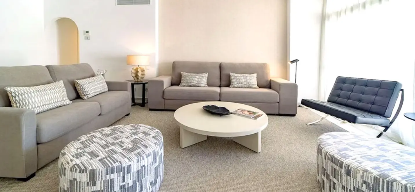 Long-term rent of middle floor apartment in Puerto Banús 0