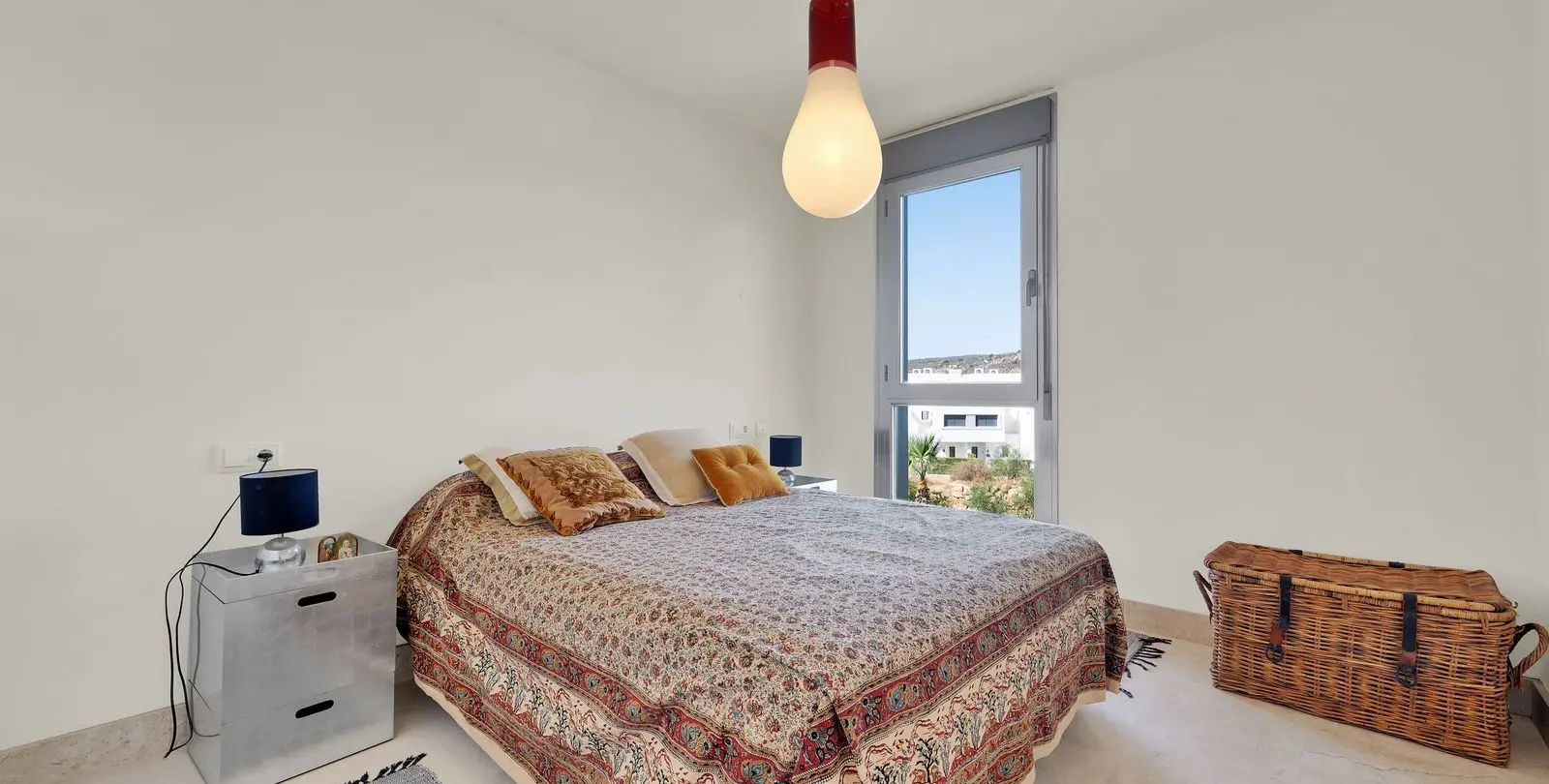 Venta de apartamento en planta media en Manilva 8