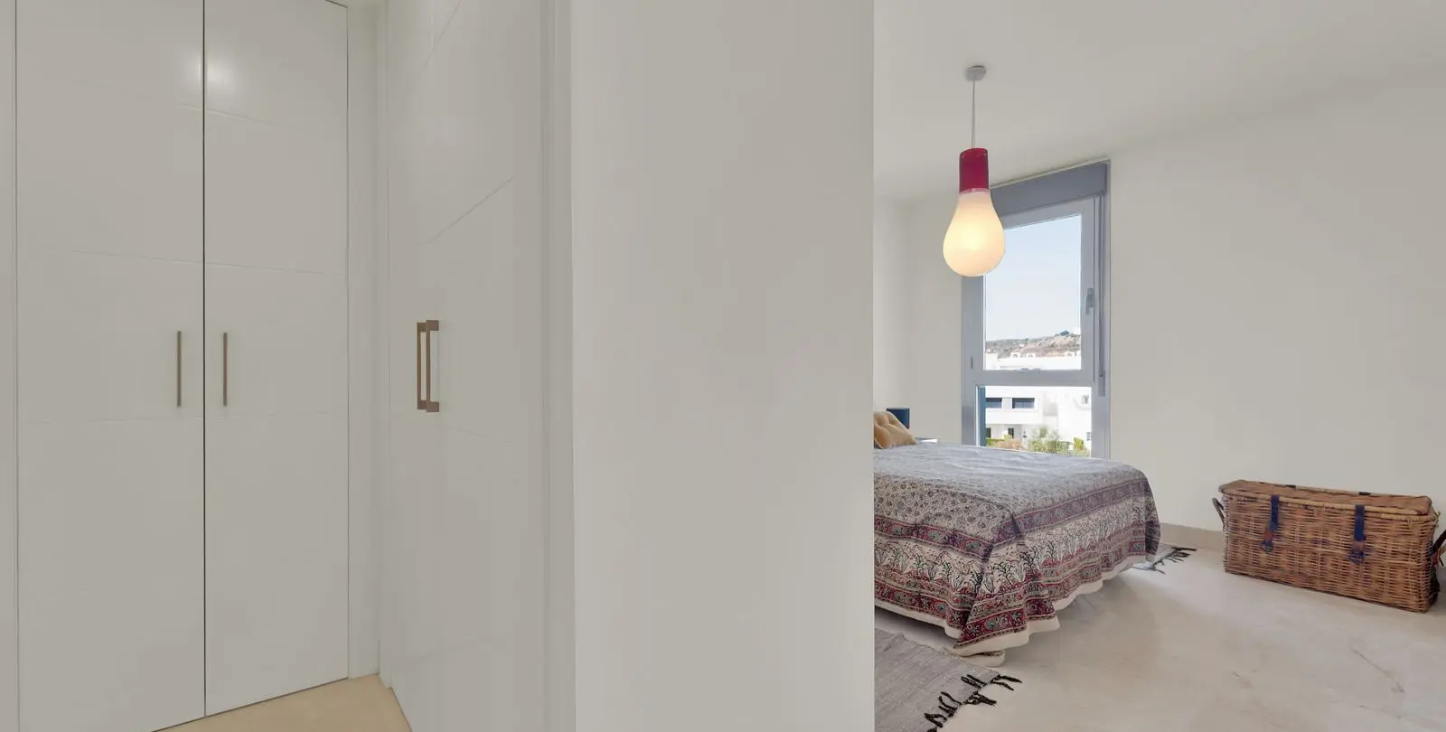 Venta de apartamento en planta media en Manilva 9