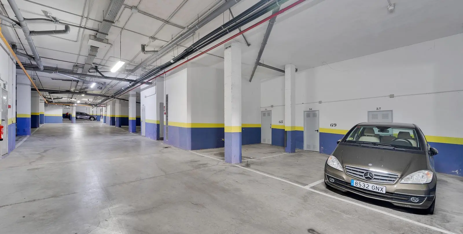 Venta de apartamento en planta media en Manilva 20