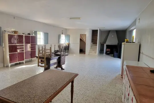 Image 6 thumb