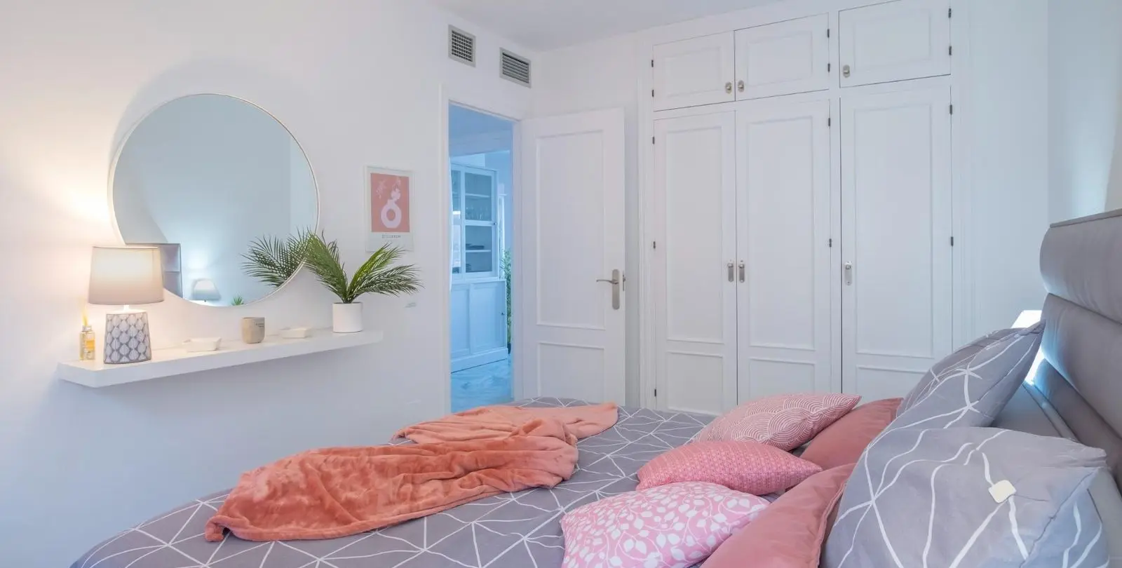 Venta de ático dúplex en Estepona 21
