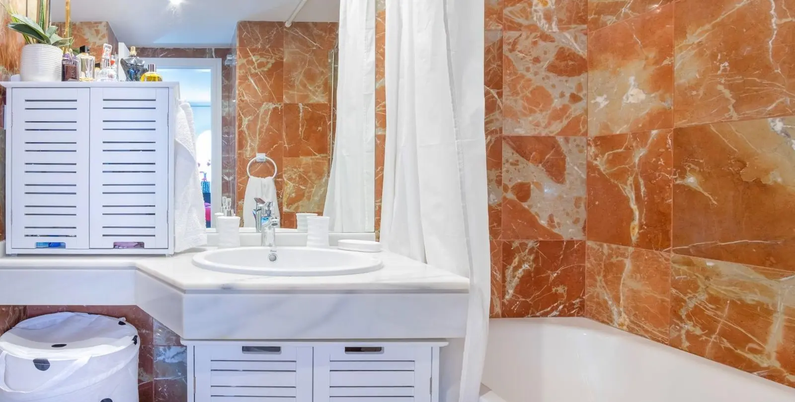 Venta de ático dúplex en Estepona 28