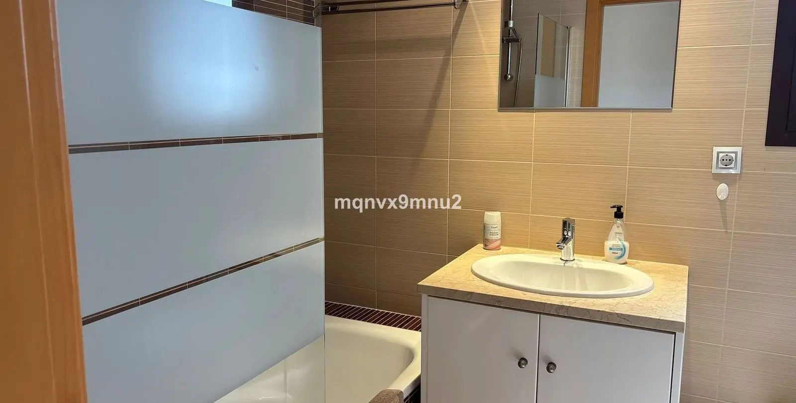 Venta de apartamento en planta media en La Cala de Mijas 8