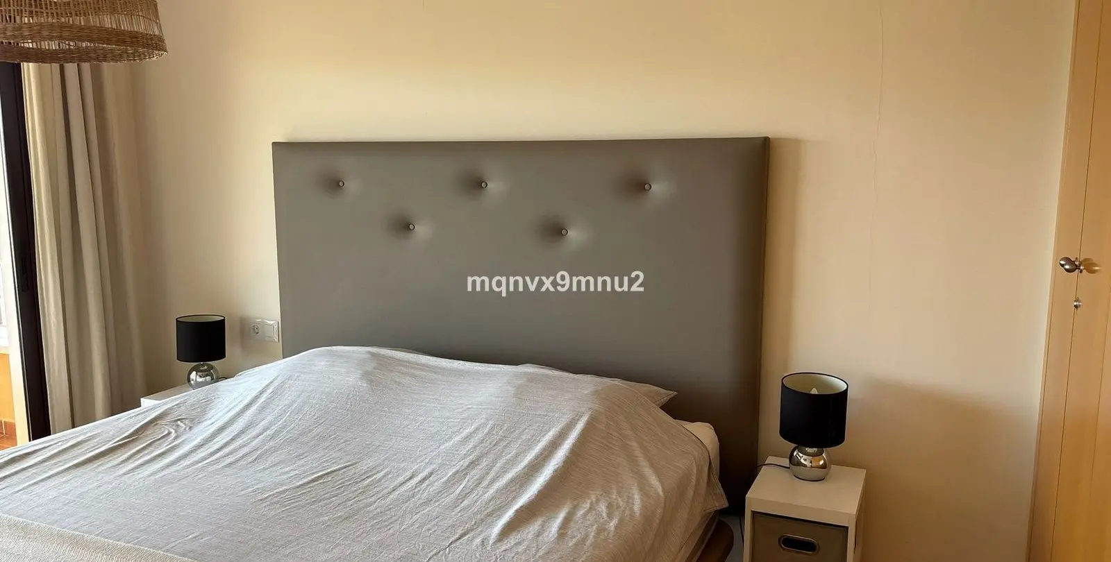 Venta de apartamento en planta media en La Cala de Mijas 13
