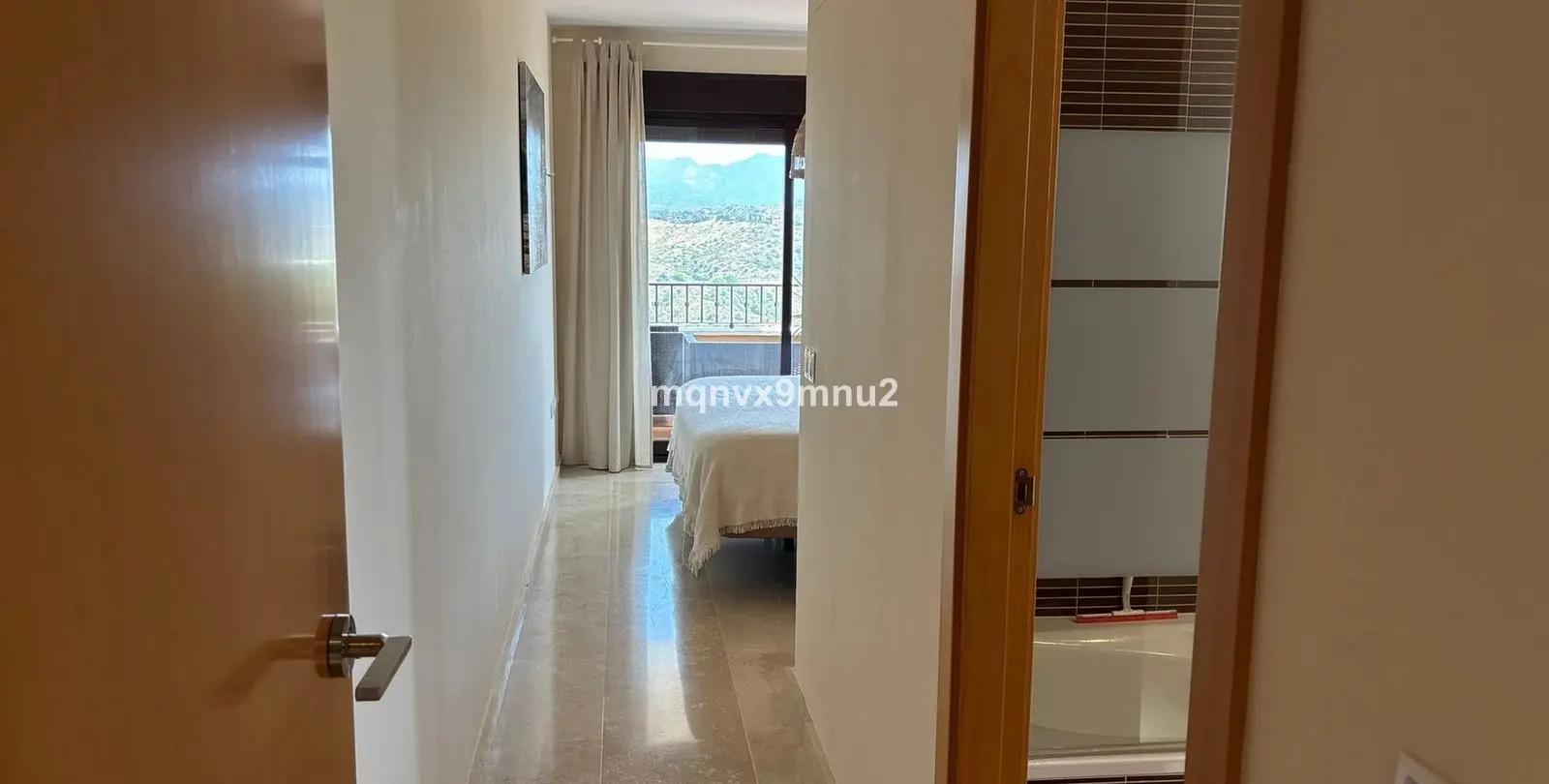 Venta de apartamento en planta media en La Cala de Mijas 15