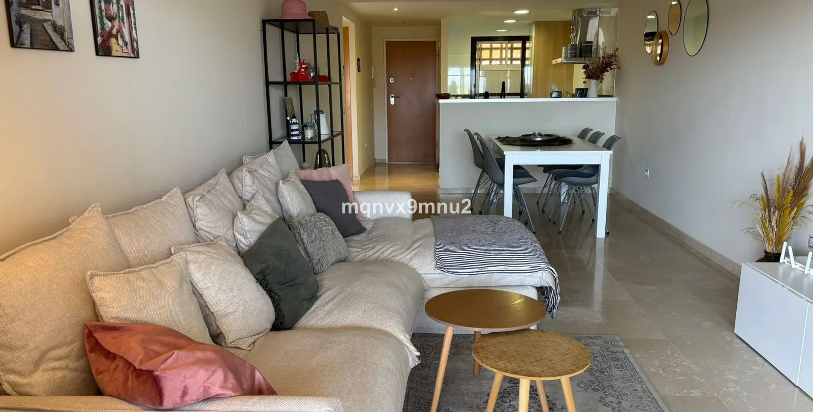 Venta de apartamento en planta media en La Cala de Mijas 28
