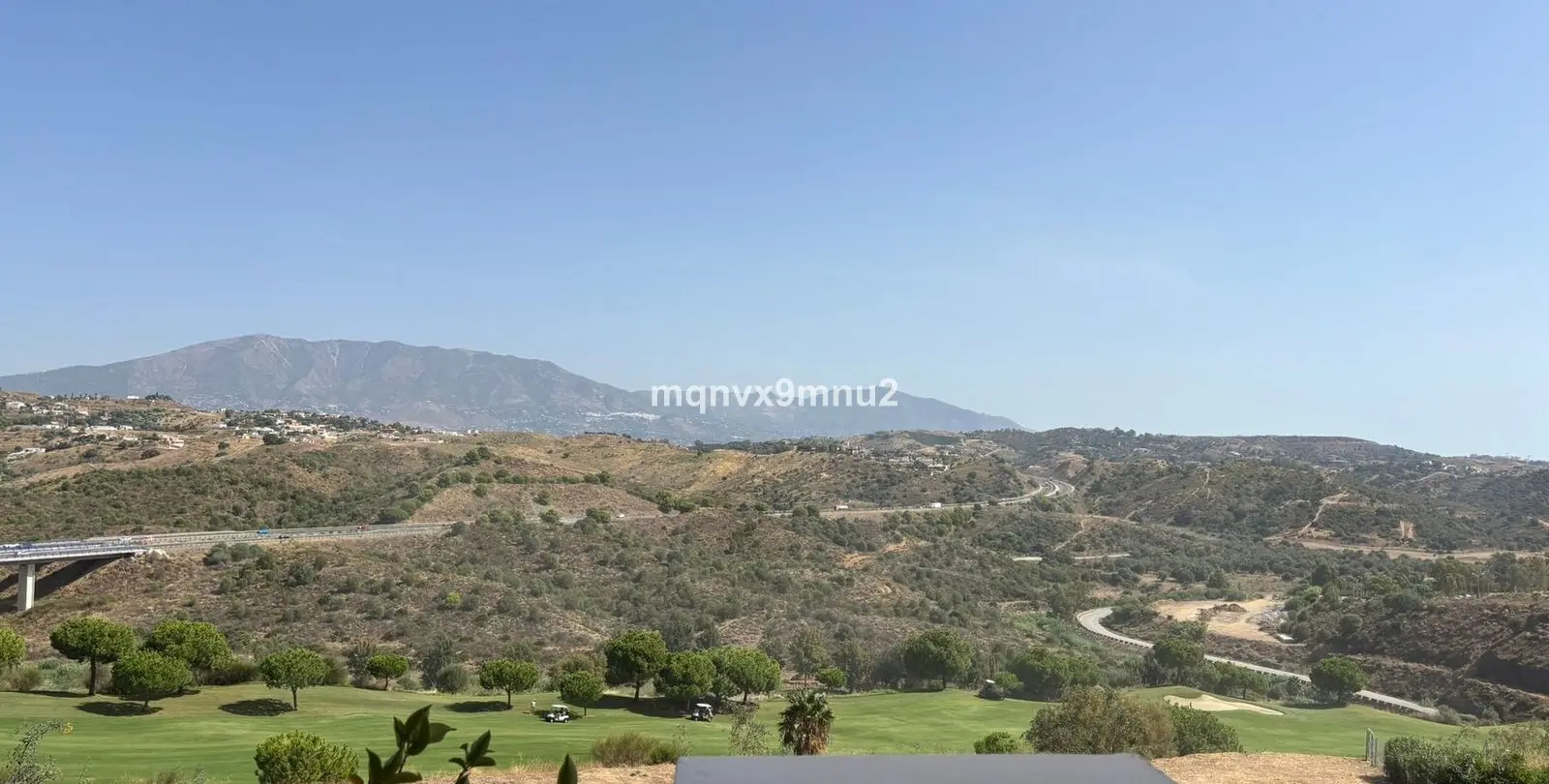 Venta de apartamento en planta media en La Cala de Mijas 30