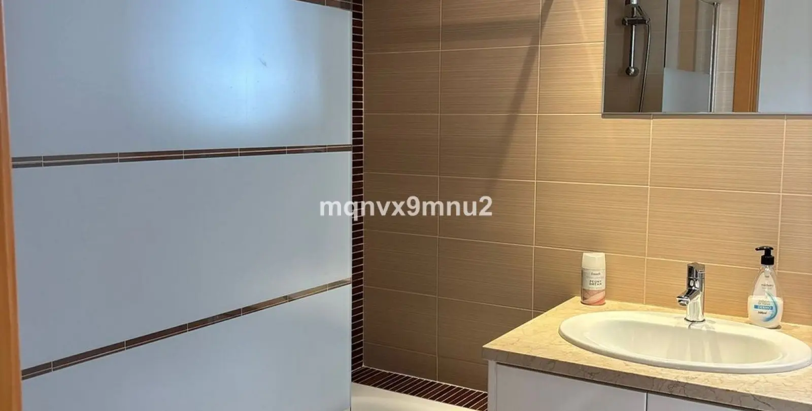 Venta de apartamento en planta media en La Cala de Mijas 34
