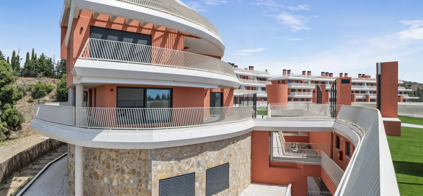 Sale of ground floor apartment in Mijas 0