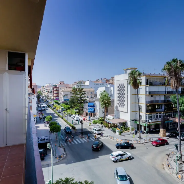 Продажа апартаментов на среднем этаже в Fuengirola
