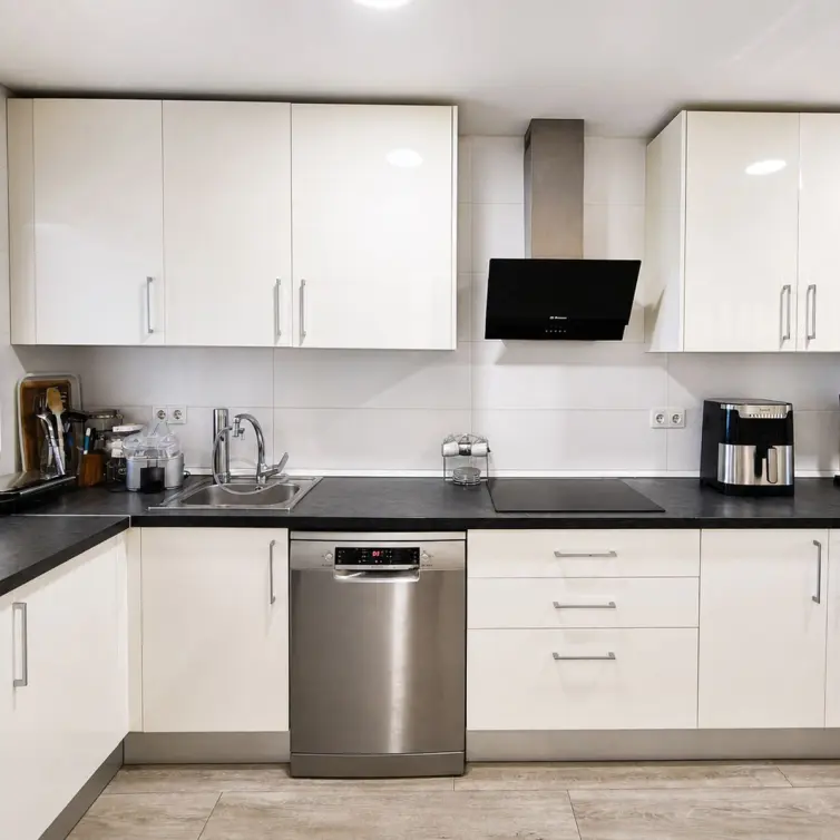 Sale of ground floor apartment in La Duquesa