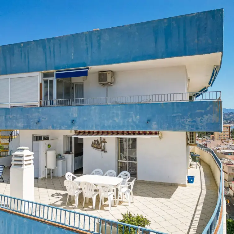 Sale of penthouse in Torre del Mar